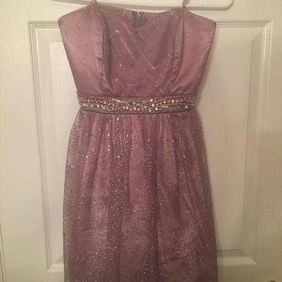 Purple dress - Picture 2 of 4